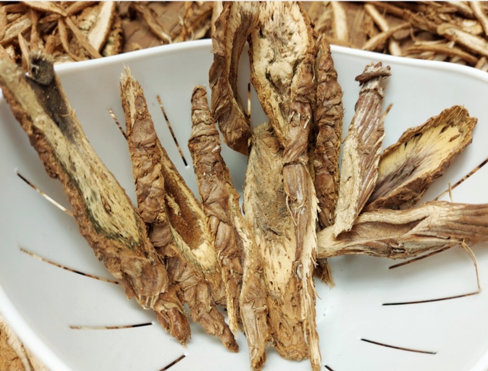 Thân Atiso Đà Lạt Sấy Khô Có Tác Dụng Gì? Huóng Dẫn Sử Dụng Rễ Atiso Đà Lạt Sấy Khô.